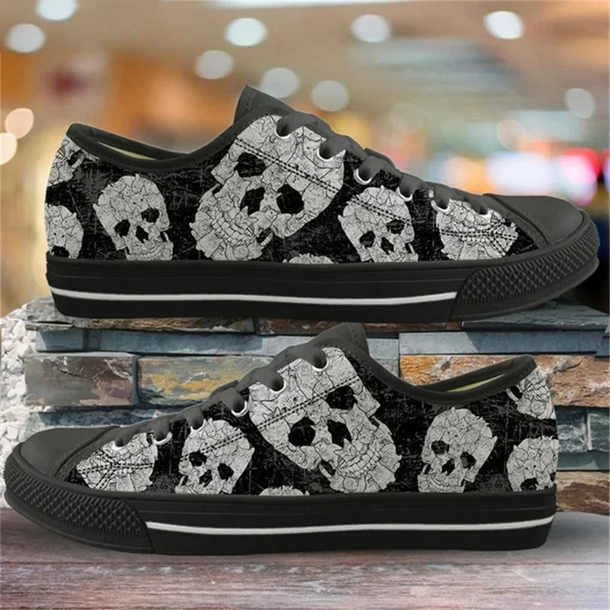 Mens Fashion Trainers - Sepatu Vulkanisir Pria Motif Tengkorak Gula